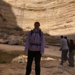 Meet your Posher, Devon